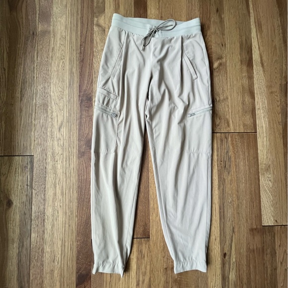 Athleta Pants - Athleta Go Far Travel Pant Jogger Women’s Sz 2 Khaki Tan‎ Lightweight Hiking
